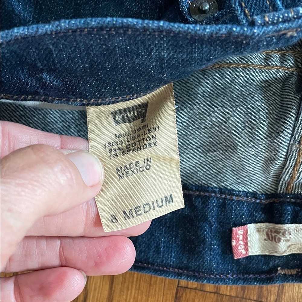 Levi's Ladies 529 Curvy Boot Cut Jeans - Picture 5 of 9